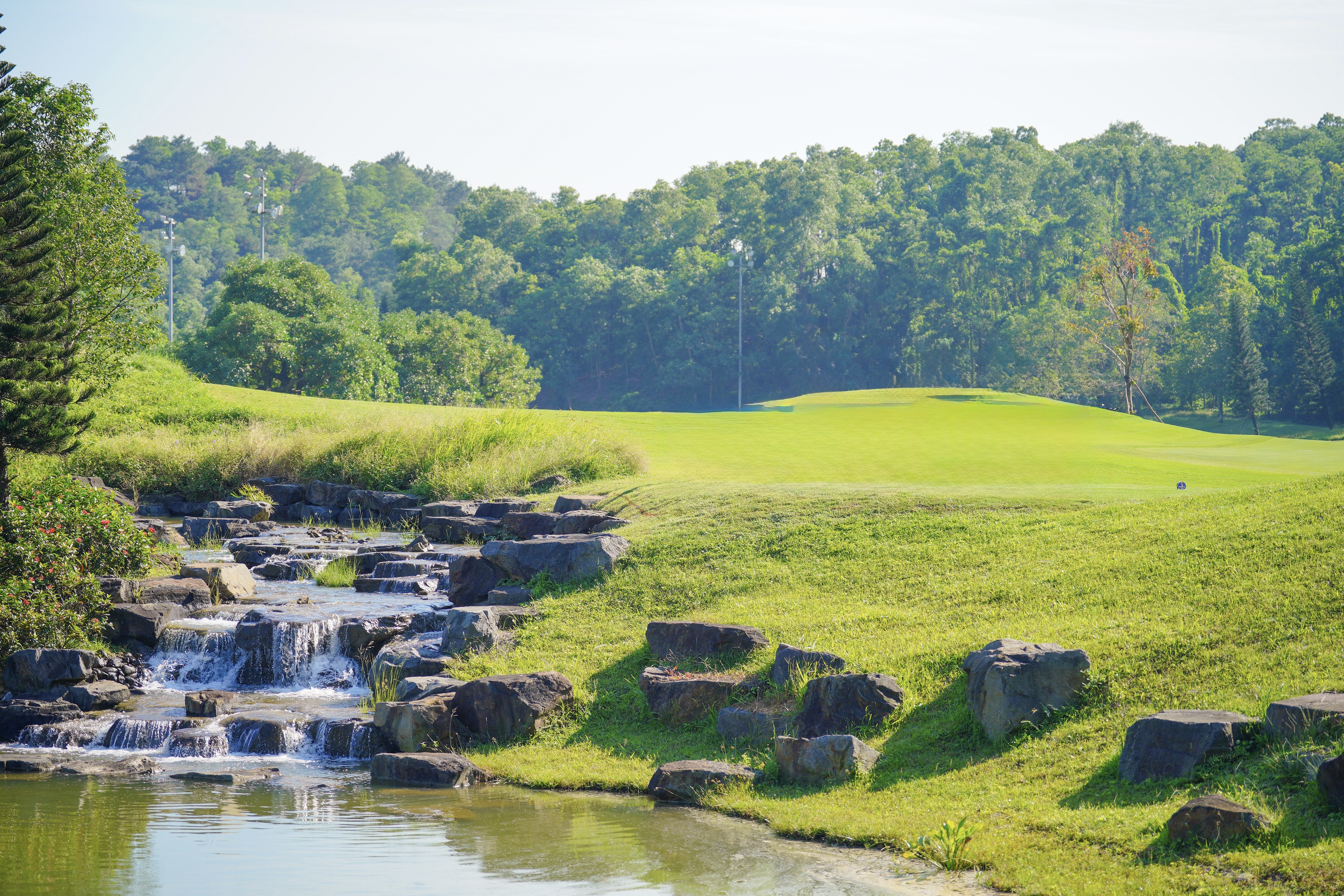 LEGEND HILL COUNTRY CLUB – WHERE LEGENDS MEET EXCELLENCE